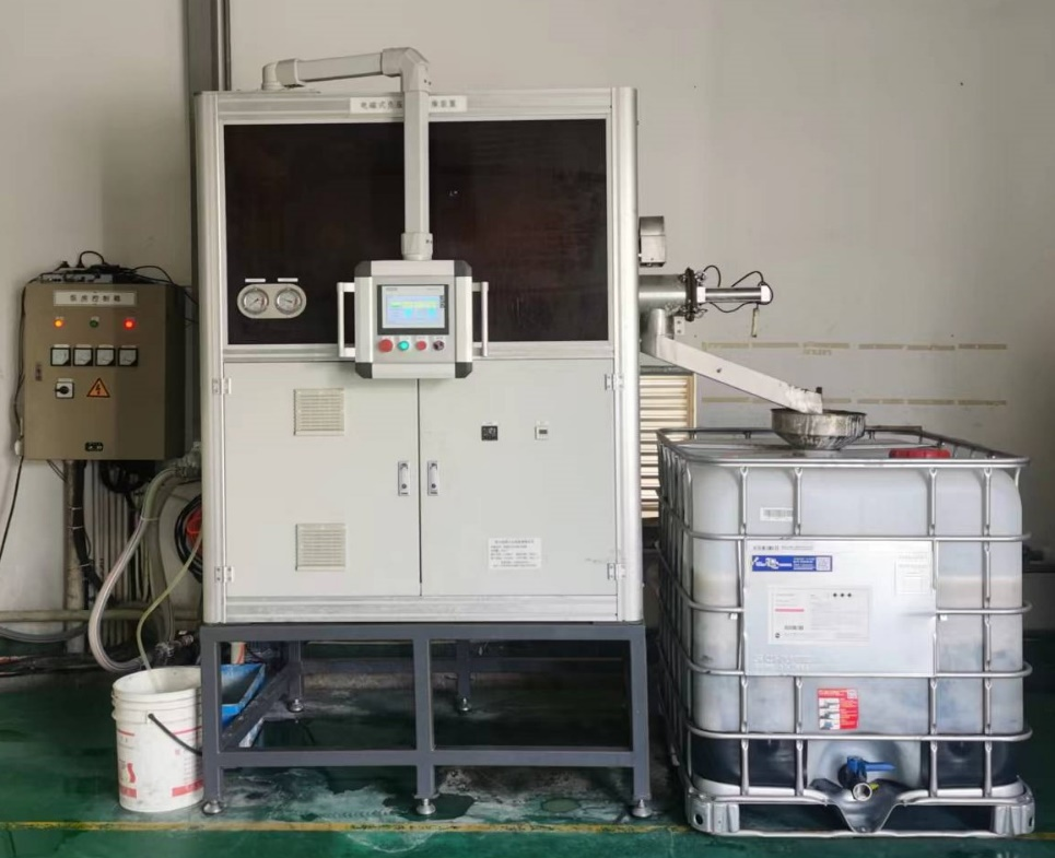 布拖县某机械有限公司ZQ-JJ-0.5T蒸汽低温结晶蒸发设备乳化液案例